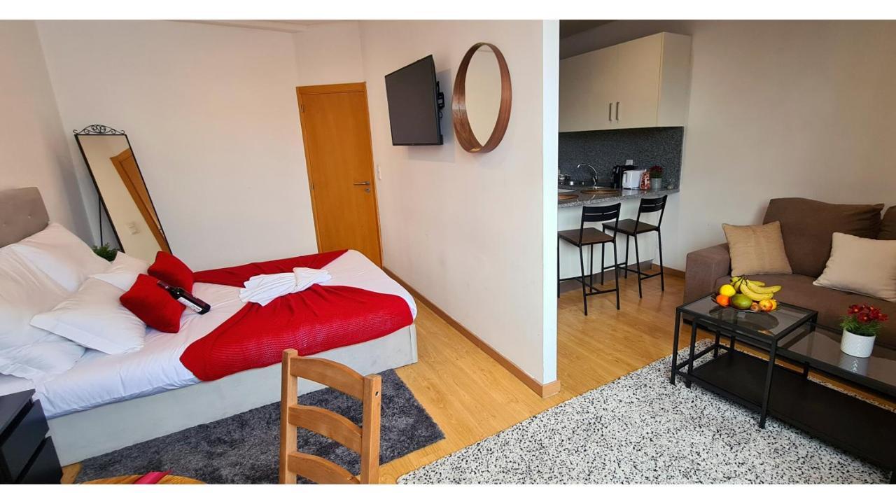 Rentalist Apartaments- Santa Catarina Porto Eksteriør billede