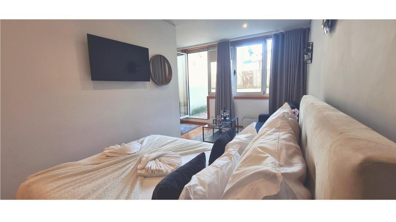 Rentalist Apartaments- Santa Catarina Porto Eksteriør billede